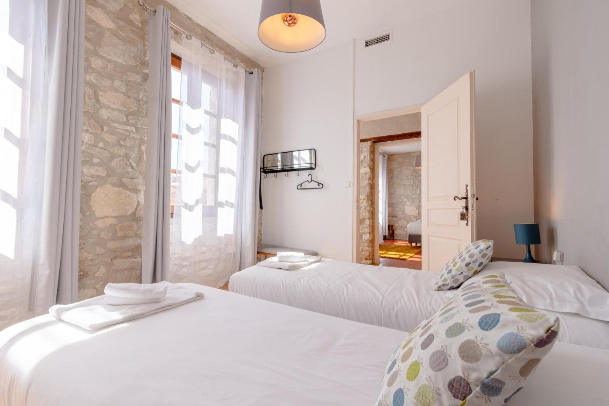 Couette-café Abitarela - -