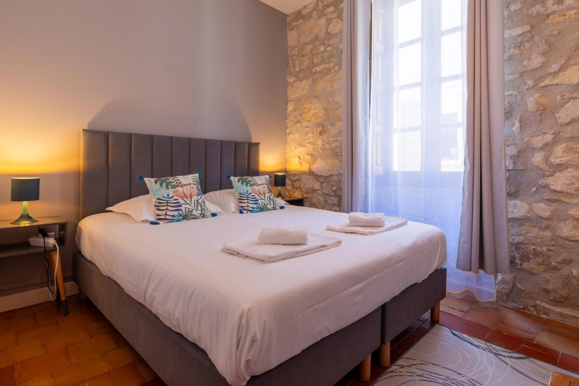 Couette-café Abitarela - -